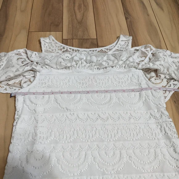EUC! Lilly Pulitzer Women's Lyra Dress Resort White Lace Cold Shoulder Size S - Picture 8 of 13